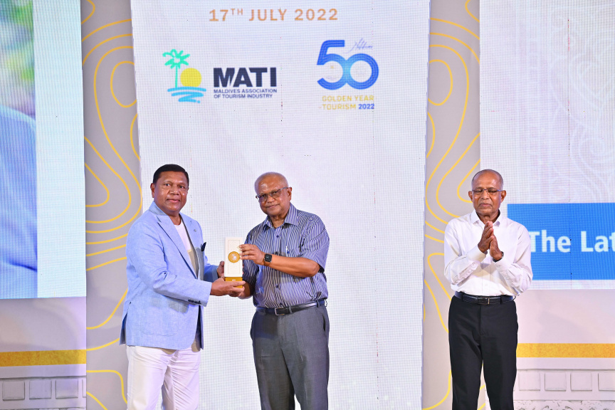 "50 އިޔާޒް އޮފް ޓޫރިޒަމްސް އެވޯޑްސް ބައި މަޓީ" ހަފްލާގެ ތެރެއިން -- ފޮޓޯ/ ރައީސް އޮފީސް