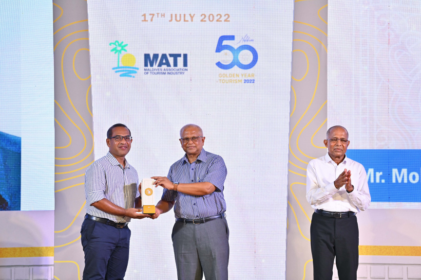 "50 އިޔާޒް އޮފް ޓޫރިޒަމްސް އެވޯޑްސް ބައި މަޓީ" ހަފްލާގެ ތެރެއިން -- ފޮޓޯ/ ރައީސް އޮފީސް