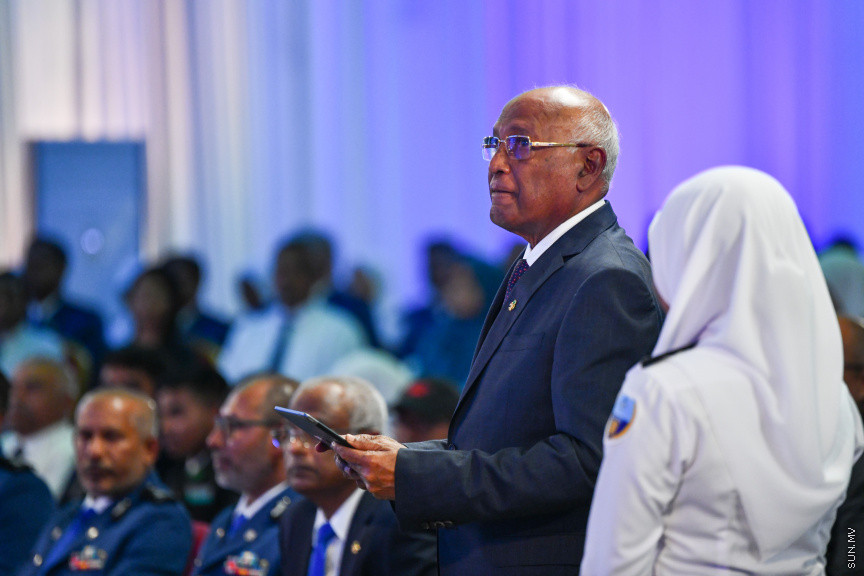 މޯލްޑިވްސް ކަސްޓަމް ސާރވިސްގެ 132 ވަނަ އަހަރީ ހަފްލާގެ ތެރެއިން -- ސަން ފޮޓޯ/ މުހައްމަދު ހައްޔާން