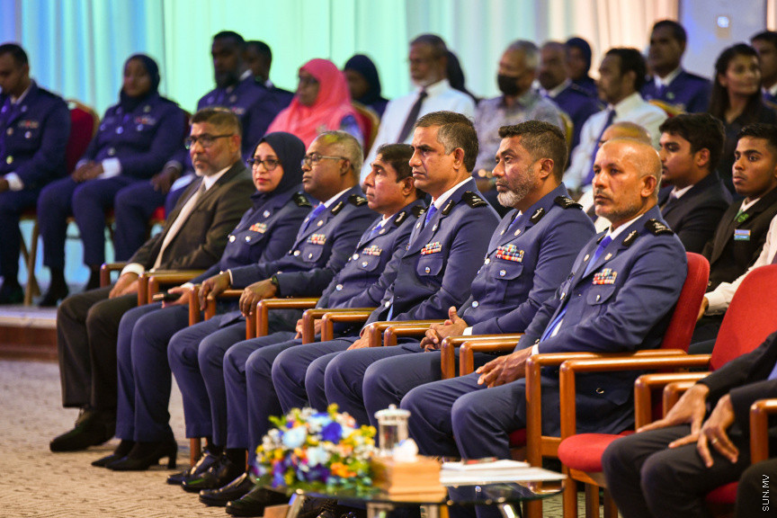 މޯލްޑިވްސް ކަސްޓަމް ސާރވިސްގެ 132 ވަނަ އަހަރީ ހަފްލާގެ ތެރެއިން -- ސަން ފޮޓޯ/ މުހައްމަދު ހައްޔާން