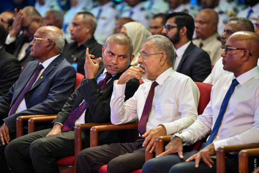 މޯލްޑިވްސް ކަސްޓަމް ސާރވިސްގެ 132 ވަނަ އަހަރީ ހަފްލާގެ ތެރެއިން -- ސަން ފޮޓޯ/ މުހައްމަދު ހައްޔާން