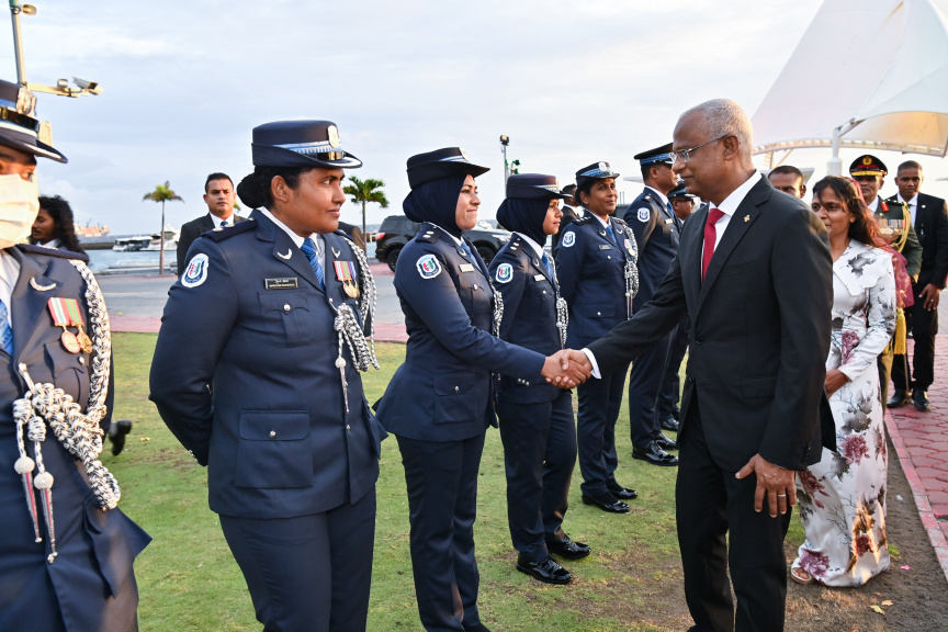 57 ވަނަ މިނިވަން ދުވަހުގެ ދިދަ ނެގުމުގެ ރަސްމިއްޔާތުގެ ތެރެއިން -- ފޮޓޯ/ ރައީސް އޮފީސް