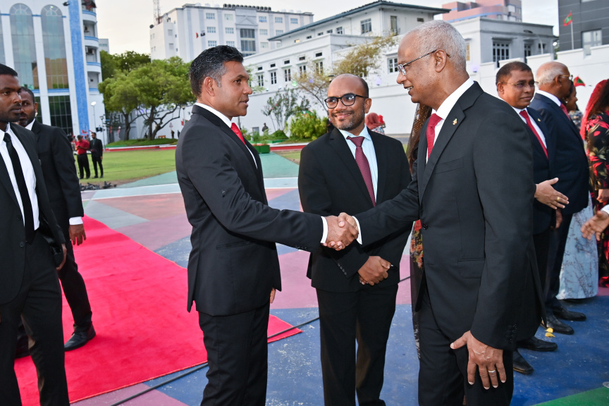 57 ވަނަ މިނިވަން ދުވަހުގެ ދިދަ ނެގުމުގެ ރަސްމިއްޔާތުގެ ތެރެއިން -- ފޮޓޯ/ ރައީސް އޮފީސް