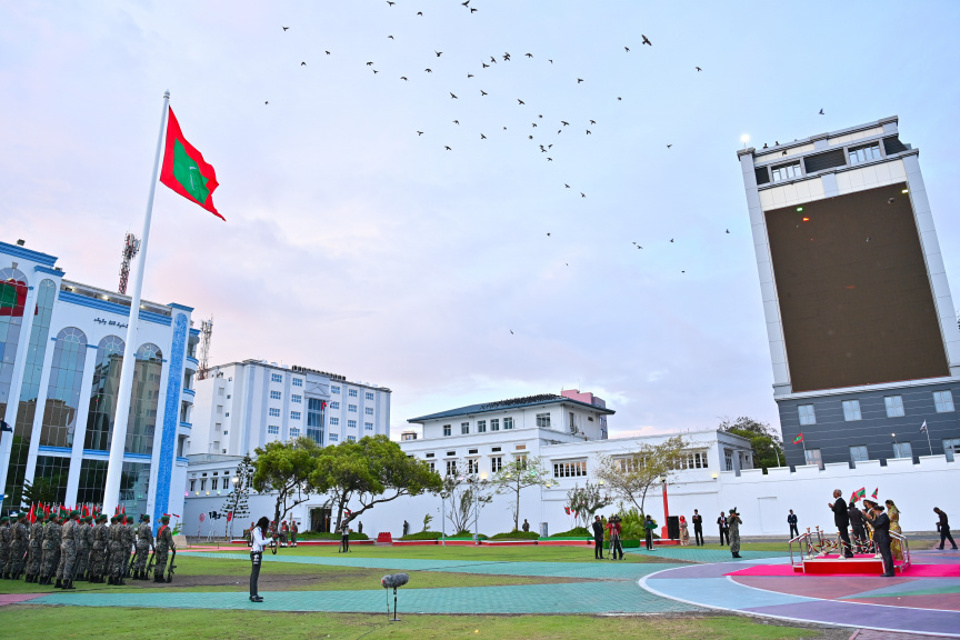 57 ވަނަ މިނިވަން ދުވަހުގެ ދިދަ ނެގުމުގެ ރަސްމިއްޔާތުގެ ތެރެއިން -- ފޮޓޯ/ ރައީސް އޮފީސް