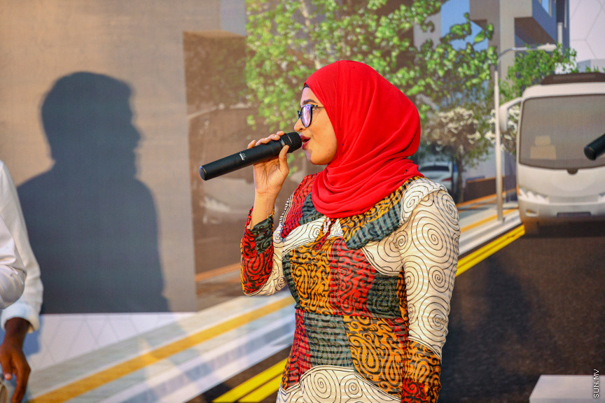 އަމީނީމަގު ޒަމާނީ ފެންވަރަށް ތަރައްގީ ކުރުމުގެ މަސައްކަތް ފެށުމުގެ ރަސްމިއްޔާތުގެ ތެރެއިން -- ސަން ފޮޓޯ