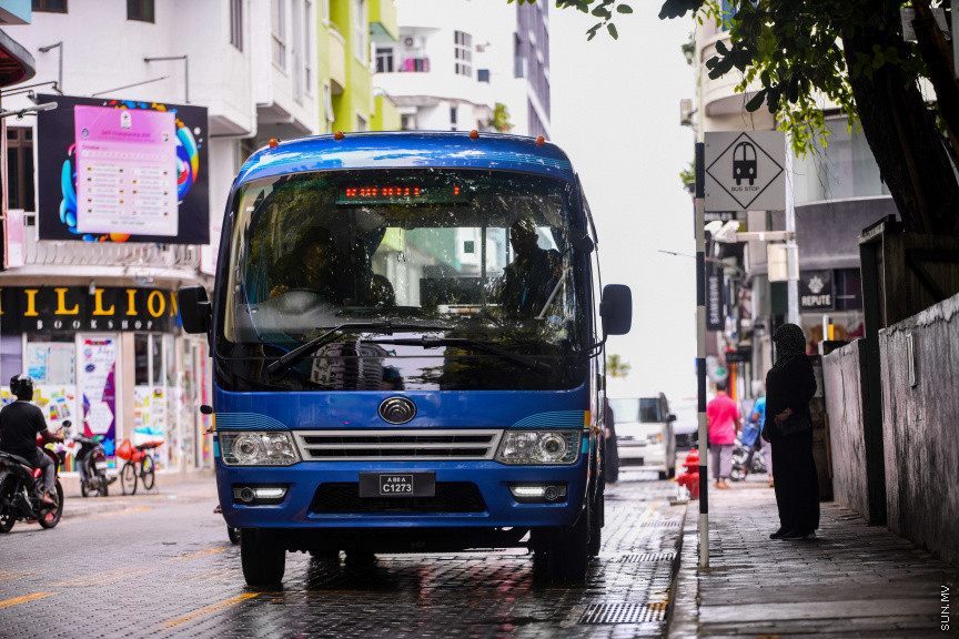 މާލޭގައި މިނީ ބަހުގެ ދަތުރުތައް ފެށުން -- ސަންފޮޓޯ/ ނާއިލް ހުސައިން