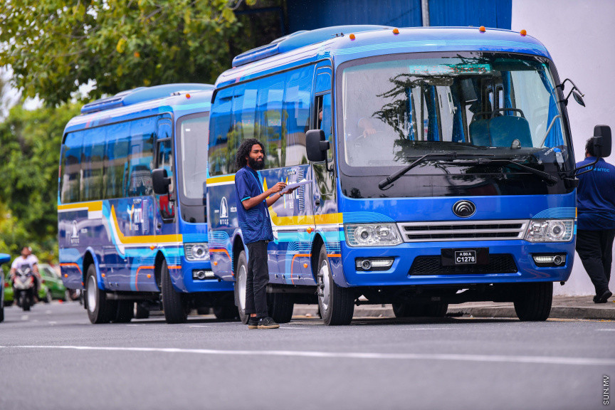 މާލޭގައި މިނީ ބަހުގެ ދަތުރުތައް ފެށުން -- ސަންފޮޓޯ/ ނާއިލް ހުސައިން