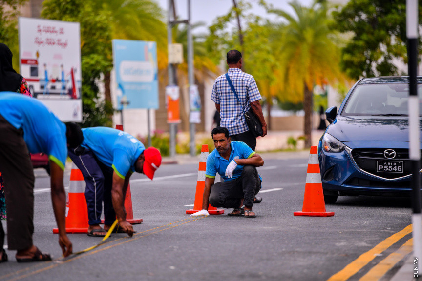 މާލޭގައި މިނީ ބަހުގެ ދަތުރުތައް ފެށުން -- ސަންފޮޓޯ/ ނާއިލް ހުސައިން