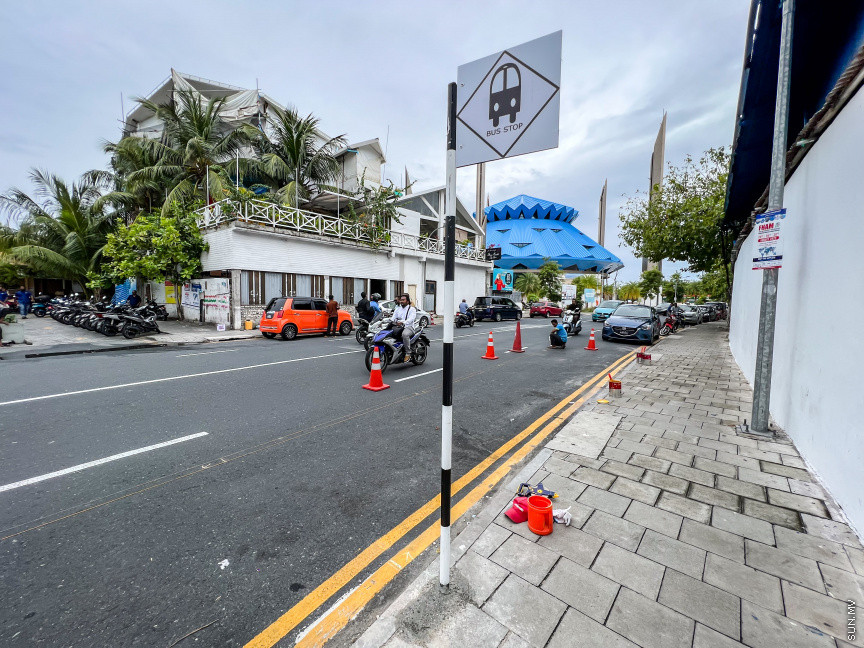 މާލޭގައި މިނީ ބަހުގެ ދަތުރުތައް ފެށުން -- ސަންފޮޓޯ/ ނާއިލް ހުސައިން