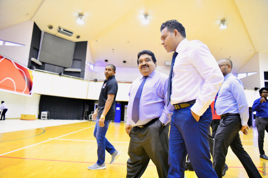 ސާބާ ވިމެންސް ޗެމްޕިއަންޝިޕް 2022 އަށް ތައްޔާރުވަމުންދާ ދިވެހި ގައުމީ ޓީމާ ބައްދަލުކުރައްވައި ނައިބު ރައީސް ބައްދަލުކުރައްވަނީ --- ސަން ފޮޓޯ/ މުހައްމަދު ނާއިލް ހުސައިން