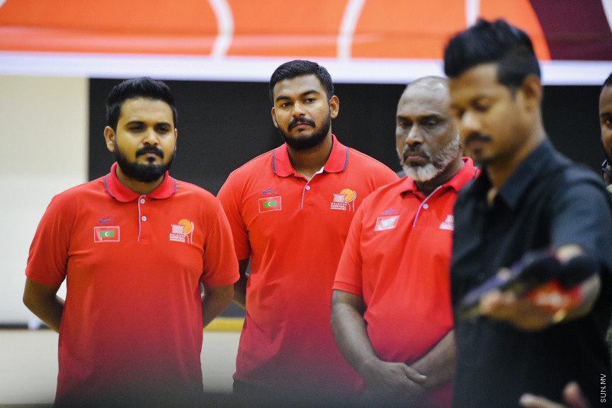 ސާބާ ވިމެންސް ޗެމްޕިއަންޝިޕް 2022 އަށް ތައްޔާރުވަމުންދާ ދިވެހި ގައުމީ ޓީމާ ބައްދަލުކުރައްވައި ނައިބު ރައީސް ބައްދަލުކުރައްވަނީ --- ސަން ފޮޓޯ/ މުހައްމަދު ނާއިލް ހުސައިން