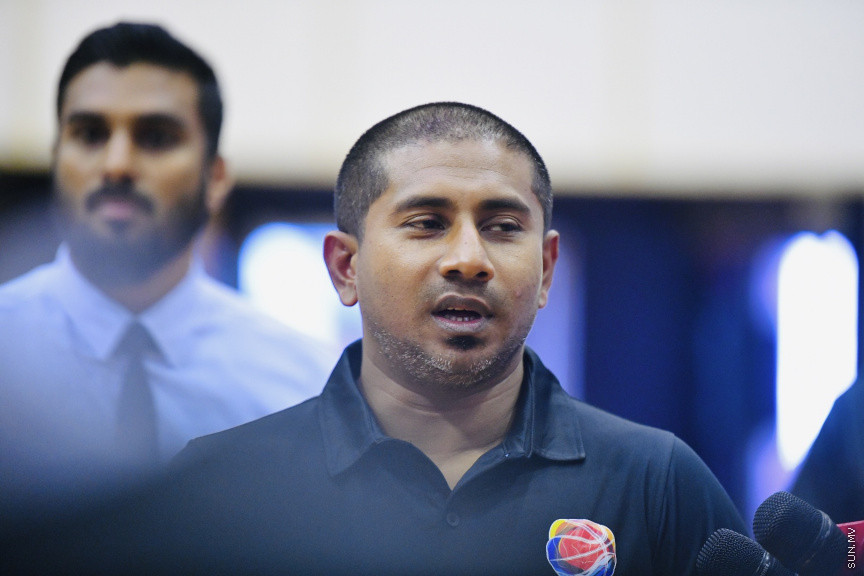 ސާބާ ވިމެންސް ޗެމްޕިއަންޝިޕް 2022 އަށް ތައްޔާރުވަމުންދާ ދިވެހި ގައުމީ ޓީމާ ބައްދަލުކުރައްވައި ނައިބު ރައީސް ބައްދަލުކުރައްވަނީ --- ސަން ފޮޓޯ/ މުހައްމަދު ނާއިލް ހުސައިން