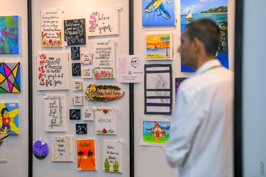 ނުކުޅެދުންތެރިކަން ހުންނަ މީހުންނާއި ކުދިންގެ ކިބައިގައިވާ ހުނަރު ކުރިއެރުވުމަށް ޖެންޑަރ މިނިސްޓްރީން އިންތިޒާމް ކޮށްގެން ކުރިއަށް ގެންދާ "ރިވެލި މައުރަޒް" ގެ ތެރެއިން -- ސަން ފޮޓޯ/ މުހައްމަދު ހައްޔާން