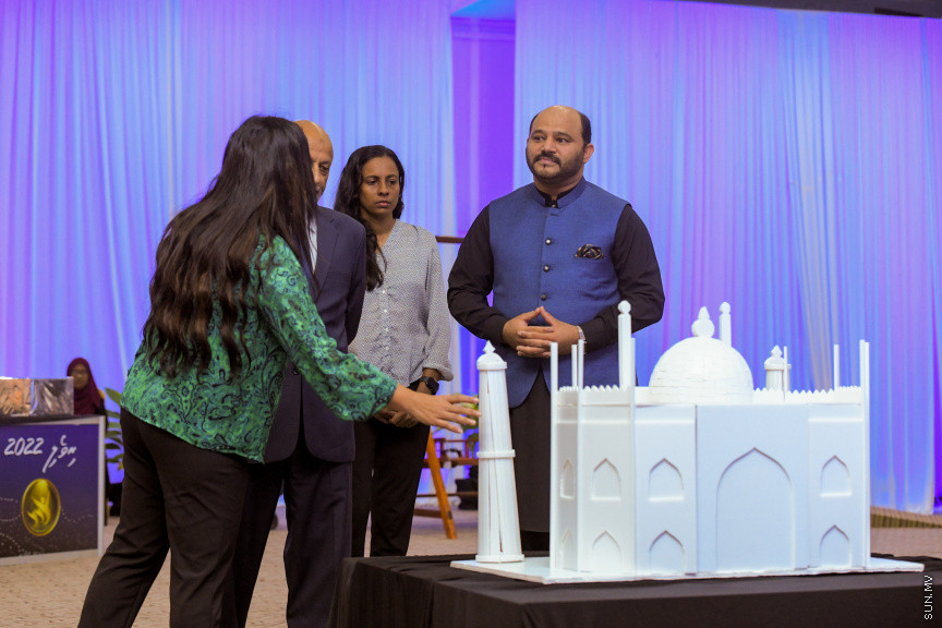 ނުކުޅެދުންތެރިކަން ހުންނަ މީހުންނާއި ކުދިންގެ ކިބައިގައިވާ ހުނަރު ކުރިއެރުވުމަށް ޖެންޑަރ މިނިސްޓްރީން އިންތިޒާމް ކޮށްގެން ކުރިއަށް ގެންދާ "ރިވެލި މައުރަޒް" ގެ ތެރެއިން -- ސަން ފޮޓޯ/ މުހައްމަދު ހައްޔާން