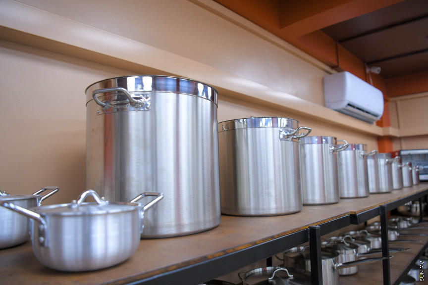 ރެޑް ސްޓާގެ އާ ފިހާރަ ހުޅުވުން -- ސަން ފޮޓޯ/ މުހައްމަދު ހައްޔާްން