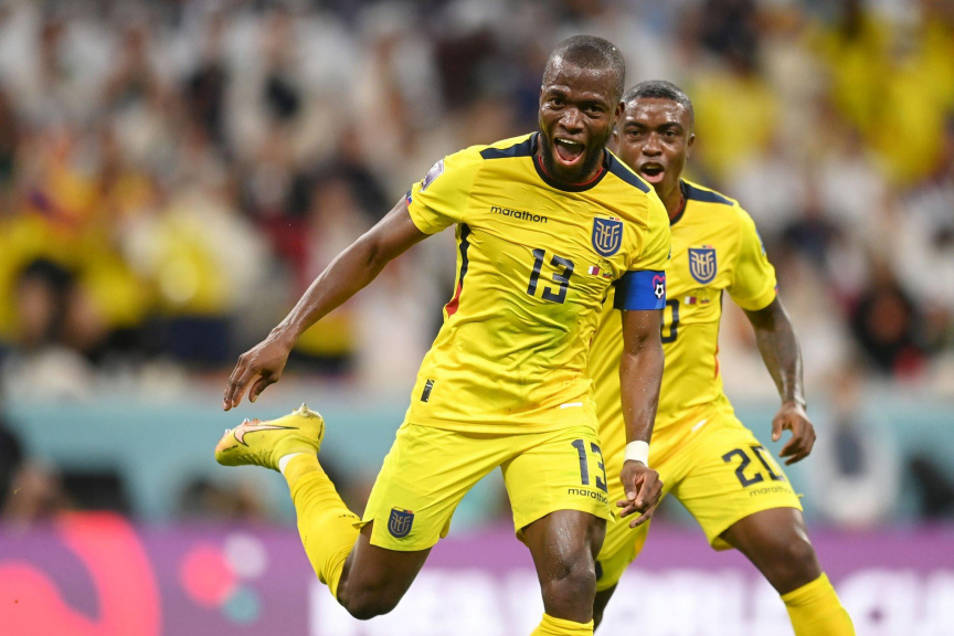 ގަތަރު ފީފާ ވޯލްޑުކަޕް 2022 - އިކުއަޑޯ އަދި ގަތަރު ބައްދަލުކުރި މެޗު - ވެލެންސިއާގެ ދެވަނަ ލަނޑަށްފަހު އުފާ ފާޅުކުރަނީ  -- ފޮޓޯ/ ގެޓީ އިމޭޖަސް