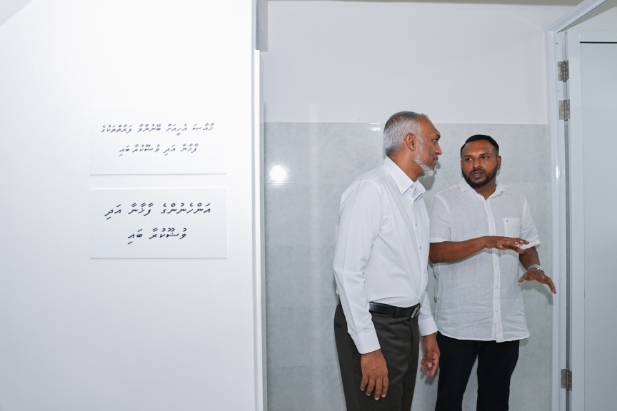 ރައީސް އާސަހަރާ ހުޅުއްވައިދެއްވުން: އާސަހަރާގައި މިހާރު  ޚާއްޞަ އެހީއަށް ބޭނުންވާ މީހުންނަށާއި ކުދީންނަށް ވަކި ޚާއްޞަ ފާޚާނާއެއް ހުރޭ -- ފޮޓޯ/ ރައީސް އޮފީސް  