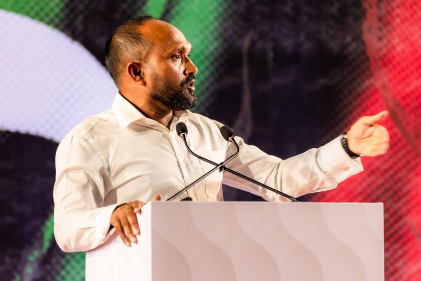 21 އޯގަސްޓު 2025: ކުރީގެ ރައީސް އަބްދުﷲ ޔާމީން އިސްވެ އުފެއްދެވި ޕީއެންއެފުން ބޭއްވި "ވޭކްއަޕް" ޖަލްސާގެ ތެރެއިން ކުރީގެ ނައިބު ރައީސް ޑރ. ޖަމީލް ވާހަކަދައްކަވަނީ -- ސަން ފޮޓޯ: މޫސާ ނަދީމް