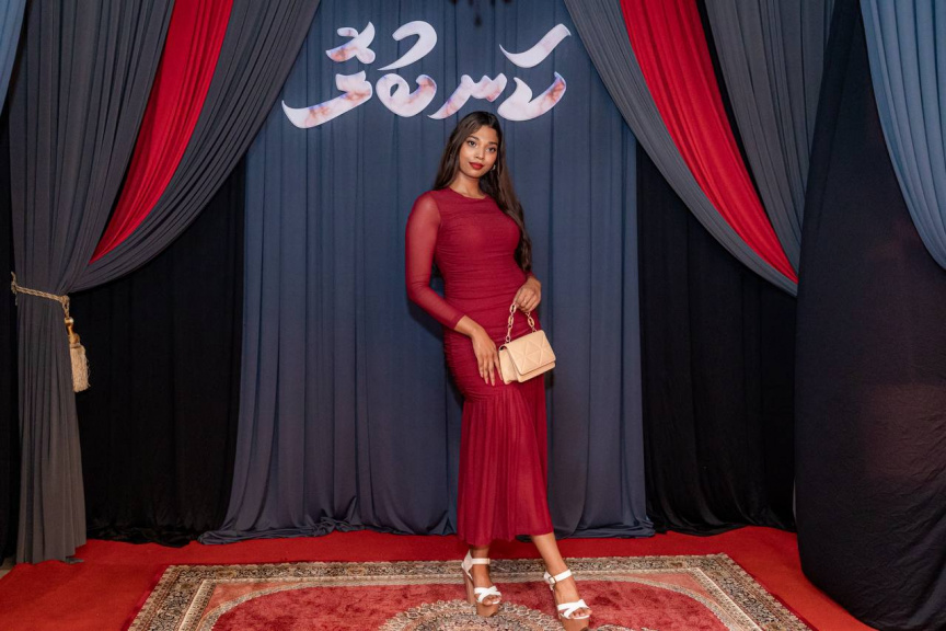 ކަނބުލޮ ފިލްމުގެ ޕްރިމިއާގެ ތެރެއިން -- ސަން ފޮޓޯ/ މޫސާ ނަދީމް