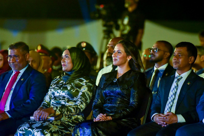 ހަނިމާދޫ އެއާޕޯޓް ހުޅުވުމުގެ ރަސްމިއްޔާތުގެ ތެރެއިން -- ފޮޓޯ/ އެމްއޭސީއެލް 