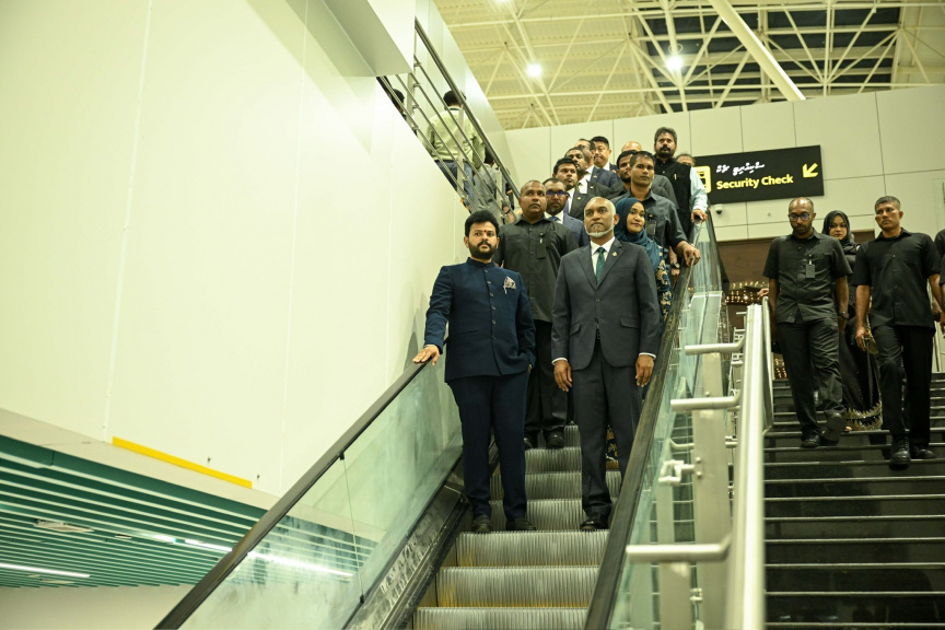 ރައީސް، ހަނިމަދޫ އެއާޕޯޓް ބައްލަވައިލެއްވުން -- ފޮޓޯ/ ރައީސް އޮފީސް