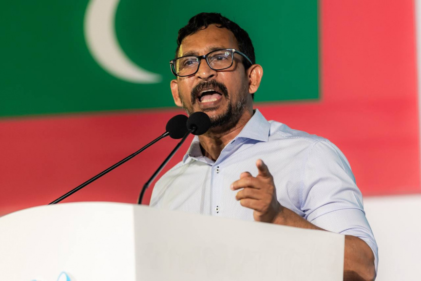 ޕީއެންސީގެ ޖަލްސާގައި ފަލާހު ވާހަކަދައްކަވަނީ -- ފޮޓޯ/ މޫސާ ނަދީމް