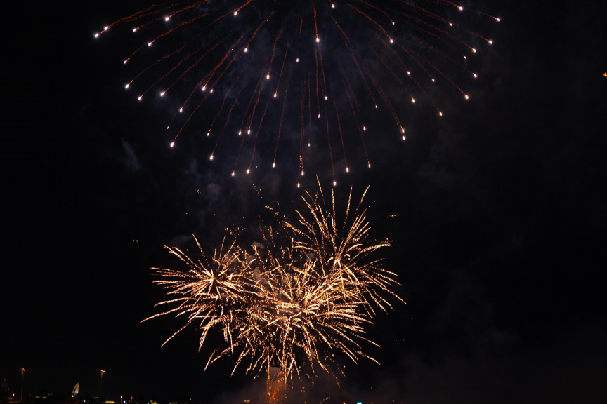 ސާފް ފުޓްސަލް ޗެމްޕިއަންޝިޕް ކާމިޔާބުކުރި ދިވެހި ގައުމީ ފުޓްސަލް ޓީމަށް މަރުހަބާ ކިޔުމަށް ހަވާ އެރުވުން -- ސަން ފޮޓޯ/ މޫސާ ނަދީމް