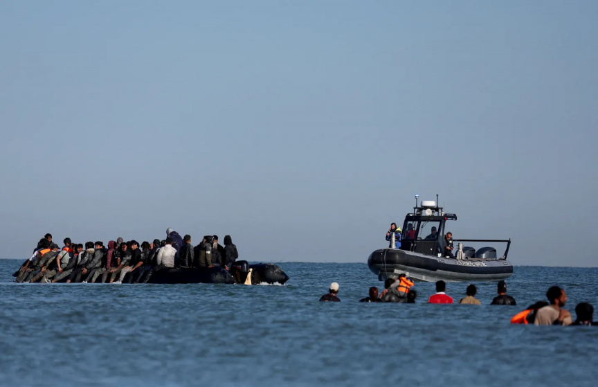 At least four dead after boats capsize off Libya