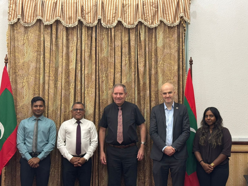 Maldives seeks UK support for climate impact