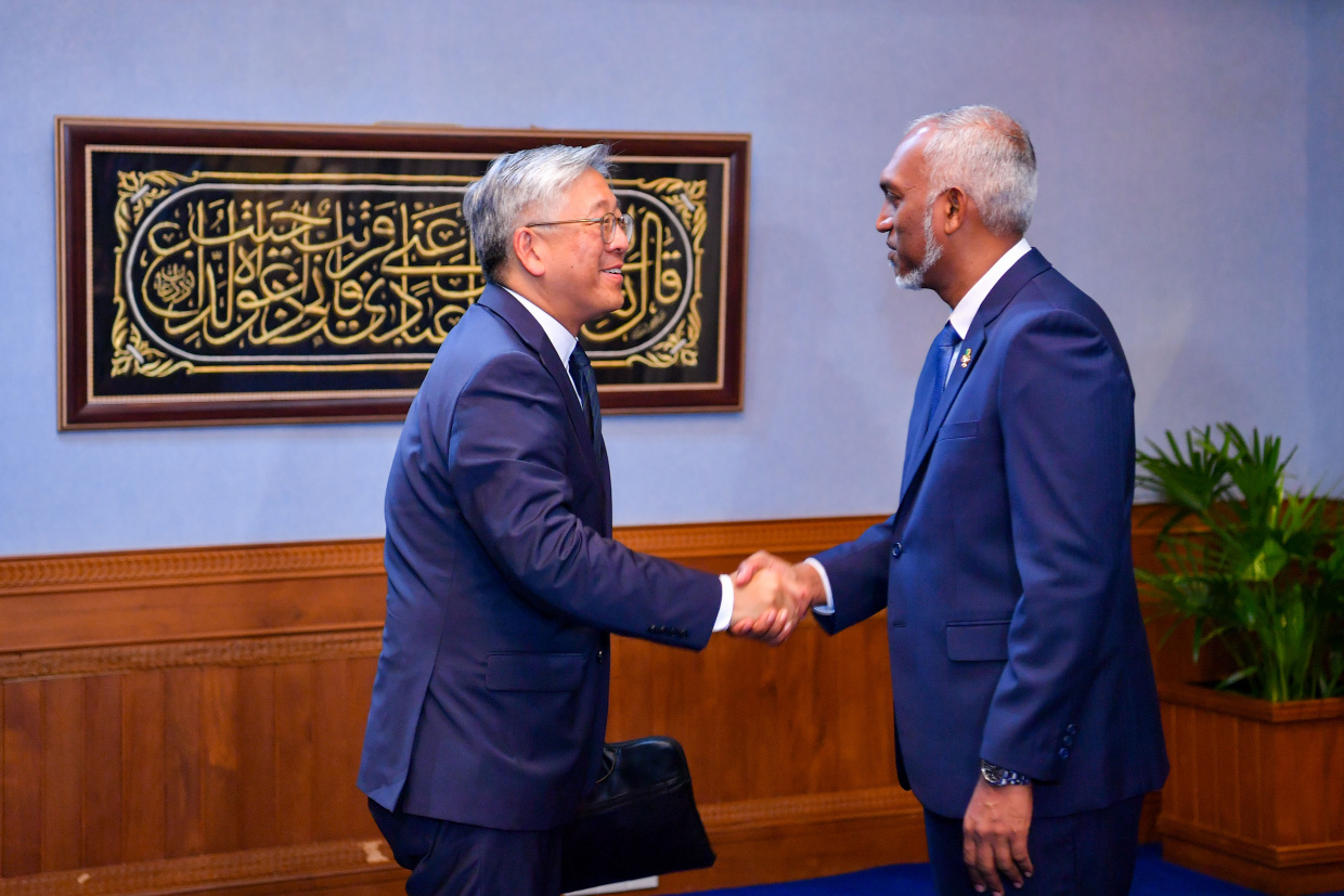 America aa dhemedhu gaaimukuri khaarijee gulhumah 60 furun anna aharu faahaga kuran unmeedhukuran: Raees 