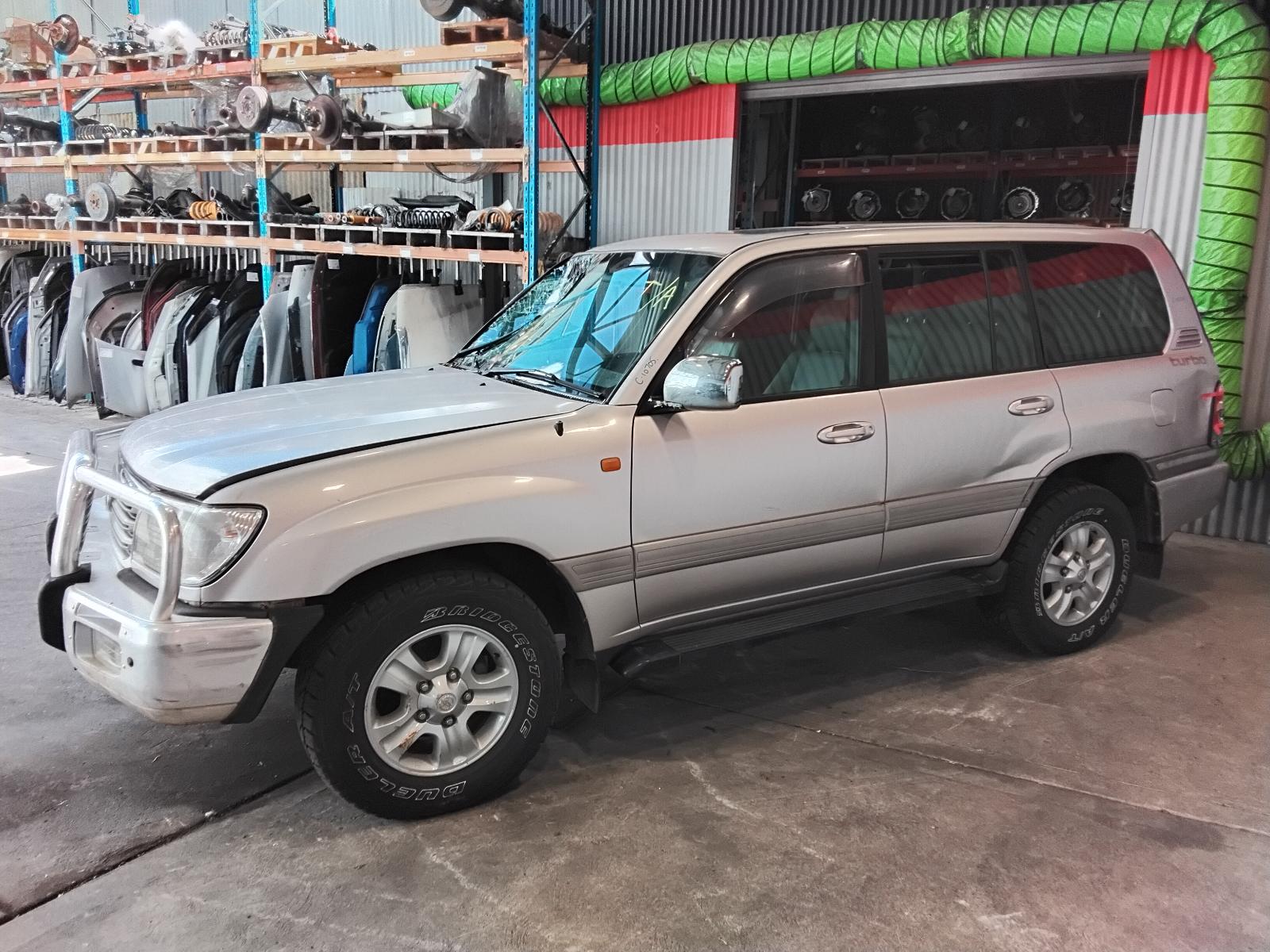 2004 Toyota Landcruiser Instrument Cluster View Auto part Instrument Cluster Toyota Landcruiser 2004