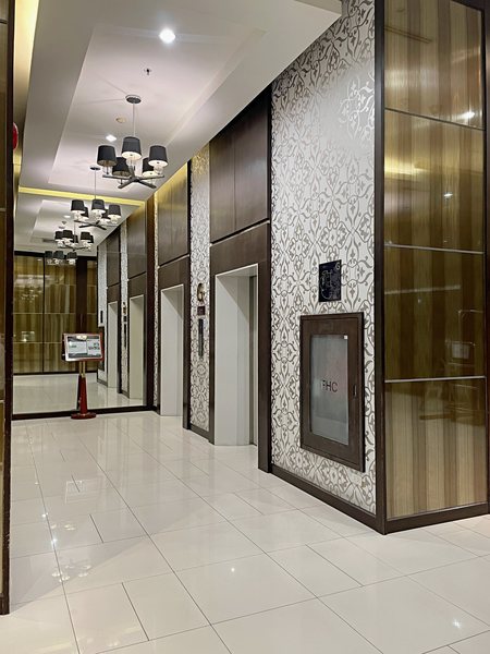 Le Luk Condominium Bangkok Lift Access