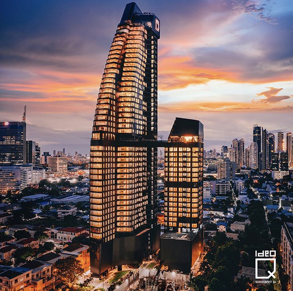 Ideo Sukhumvit 36 Exterior Night