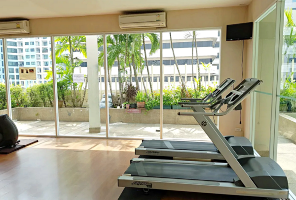 Grand Park View Asoke Facility