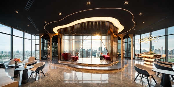 Life Rama4 Asoke Facility