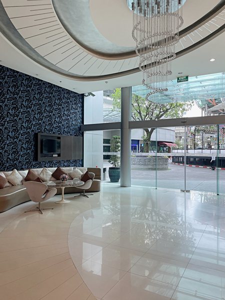 Le Luk Condominium Bangkok Lobby