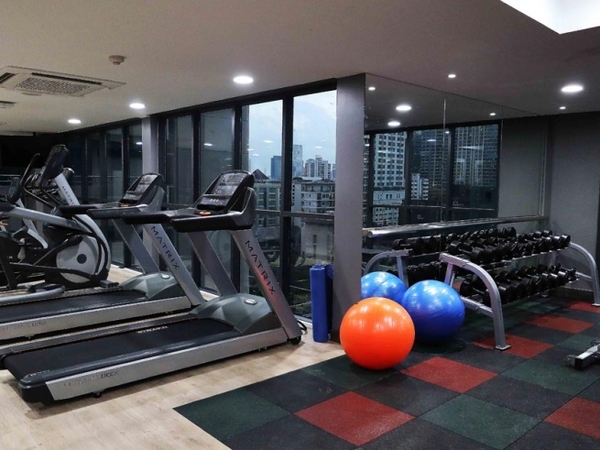 Rus Suite Sukhumvit6 Serviced Apartment Top Floor Gym