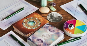 Chinese & Western Divination Trial Class with Kosmicland (Jul - Oct 2025)
