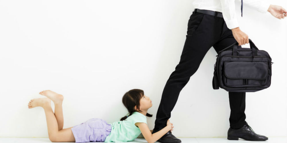 Are Dads Struggling with Work-Life Balance? - OKAY.com 屋企