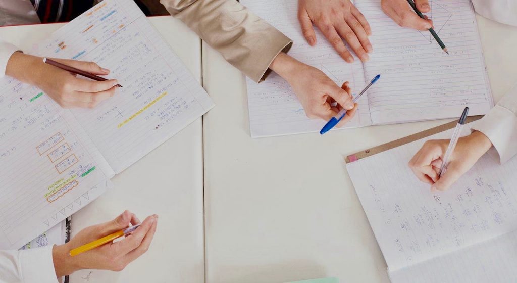 HelloToby, 補習老師人工, 補習天王收入, 補習天王年薪, 補習天王人工, 薪酬, 補習社月薪, 補習社, 補習天王入行, 補習名師入行, 補習老師收入, 補習導師