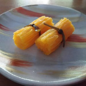 214情人節, 314情人節由來, HelloToby, 圓周率日, 情人節, 情人節由來, 情人節送巧克力, 愛因斯坦, 日本情人節文化, 日本情人節禮物, 本命巧克力, 白巧克力, 白色情人節回禮, 義理巧克力, 花店, 馬克思, 雞卵素面, 白色情人節