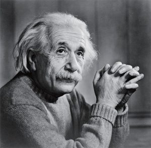 214情人節, 314情人節由來, HelloToby, 圓周率日, 情人節, 情人節由來, 情人節送巧克力, 愛因斯坦, 日本情人節文化, 日本情人節禮物, 本命巧克力, 白巧克力, 白色情人節回禮, 義理巧克力, 花店, 馬克思, 白色情人節