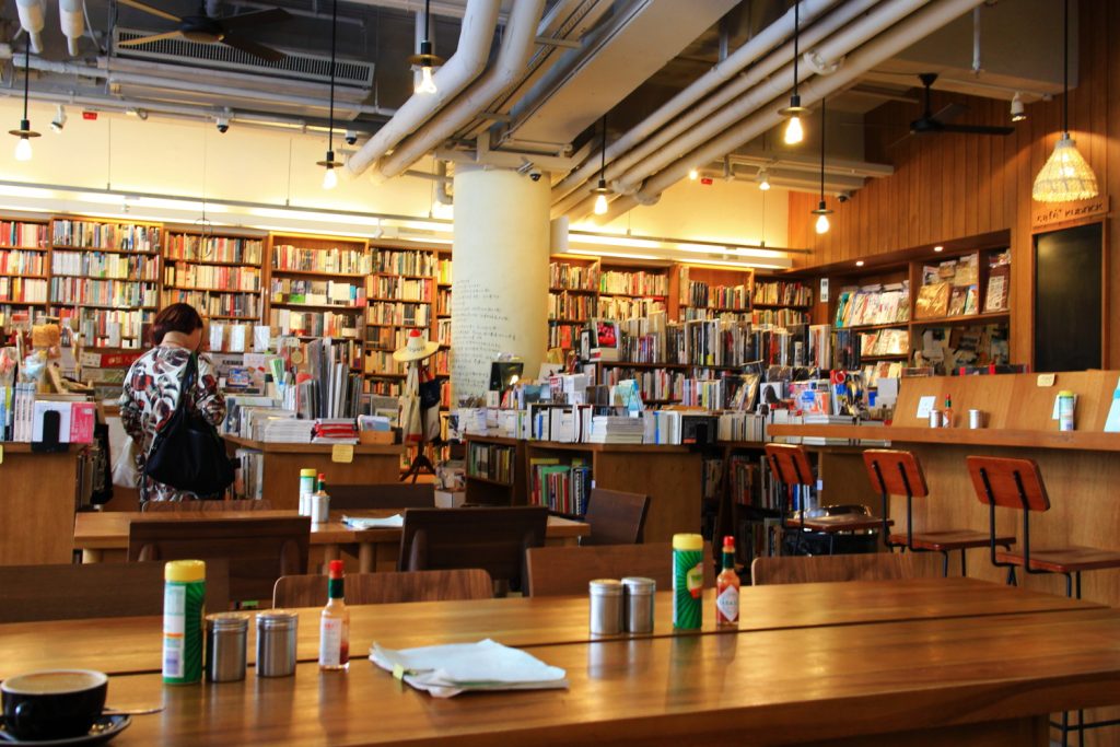 樓上cafe溫書