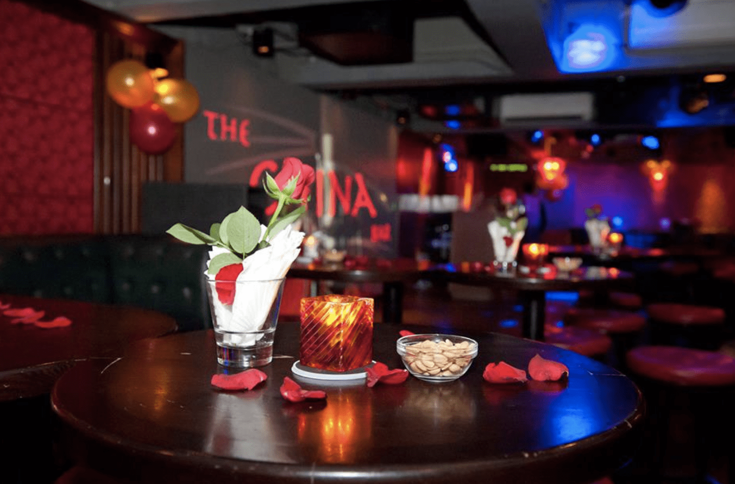 蘭桂坊The China Bar