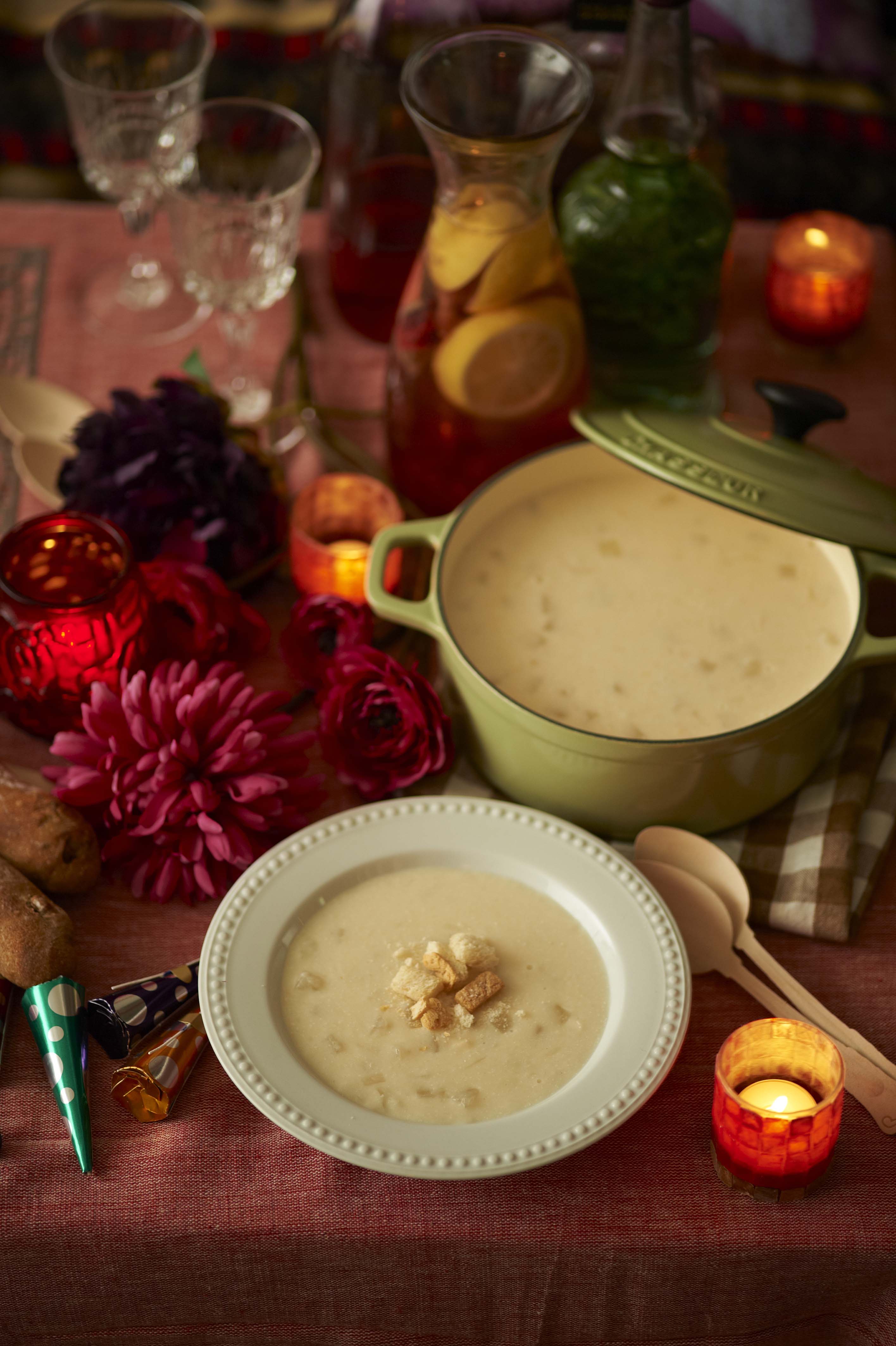 Cauliflower, apple, soup, Christmas dishes, recipe