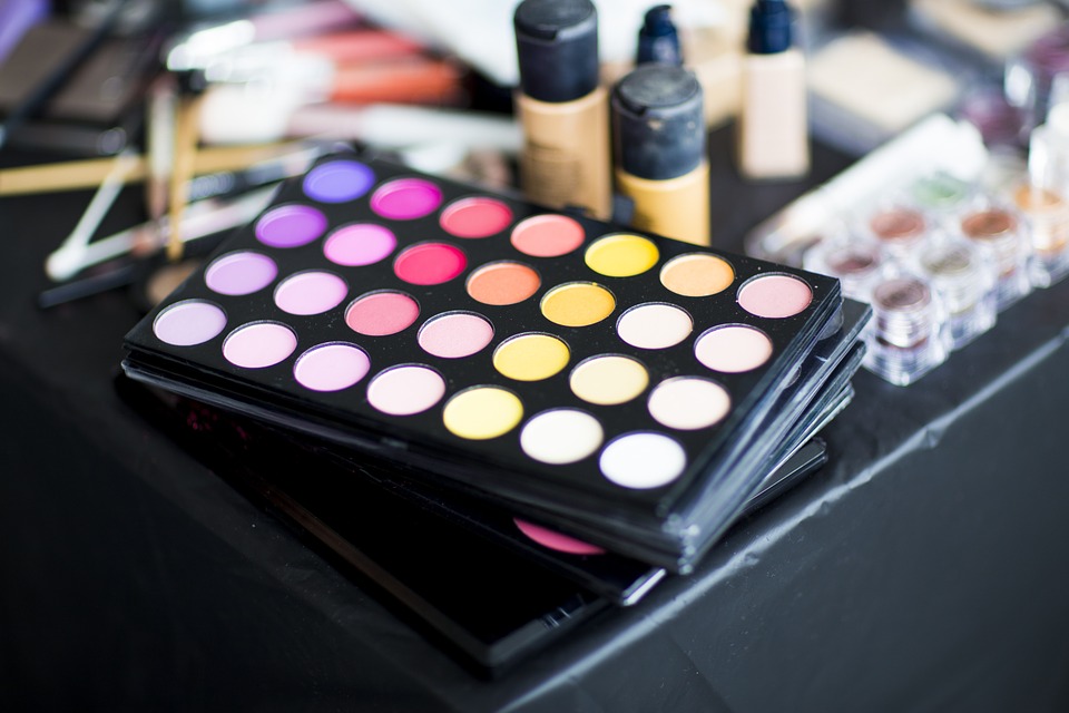 eye makeup
