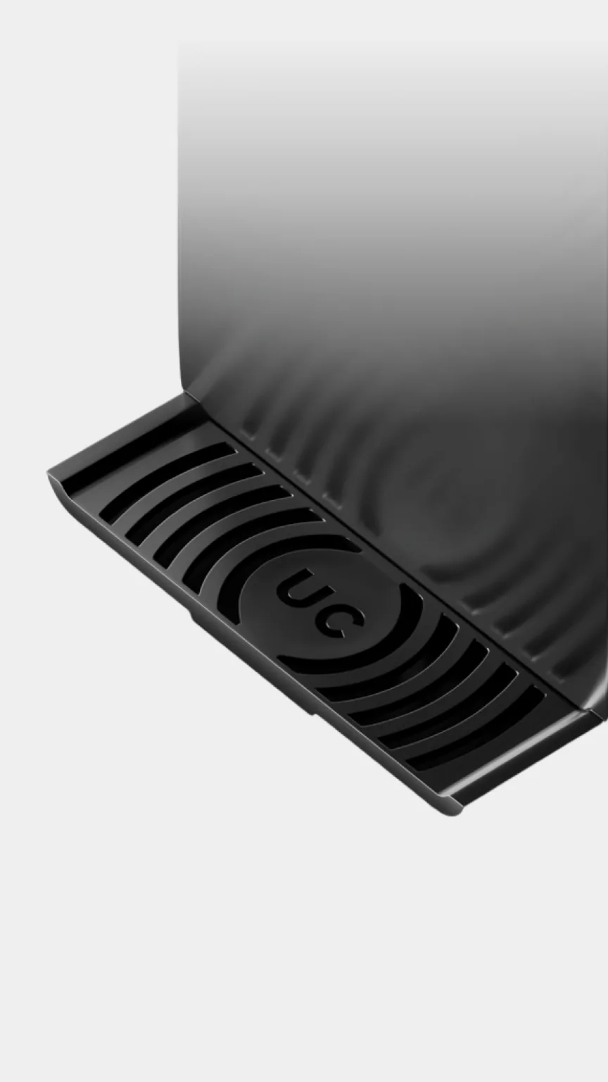 Close-up of the Native M1 Pro retractable drip tray.