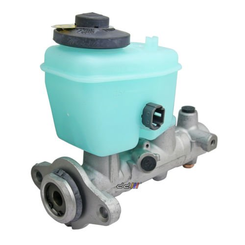 Brake Master Cylinder For RHD TOYOTA LandCruiser Prado RZJ95 VZJ95 VDJ95 w/ ABS