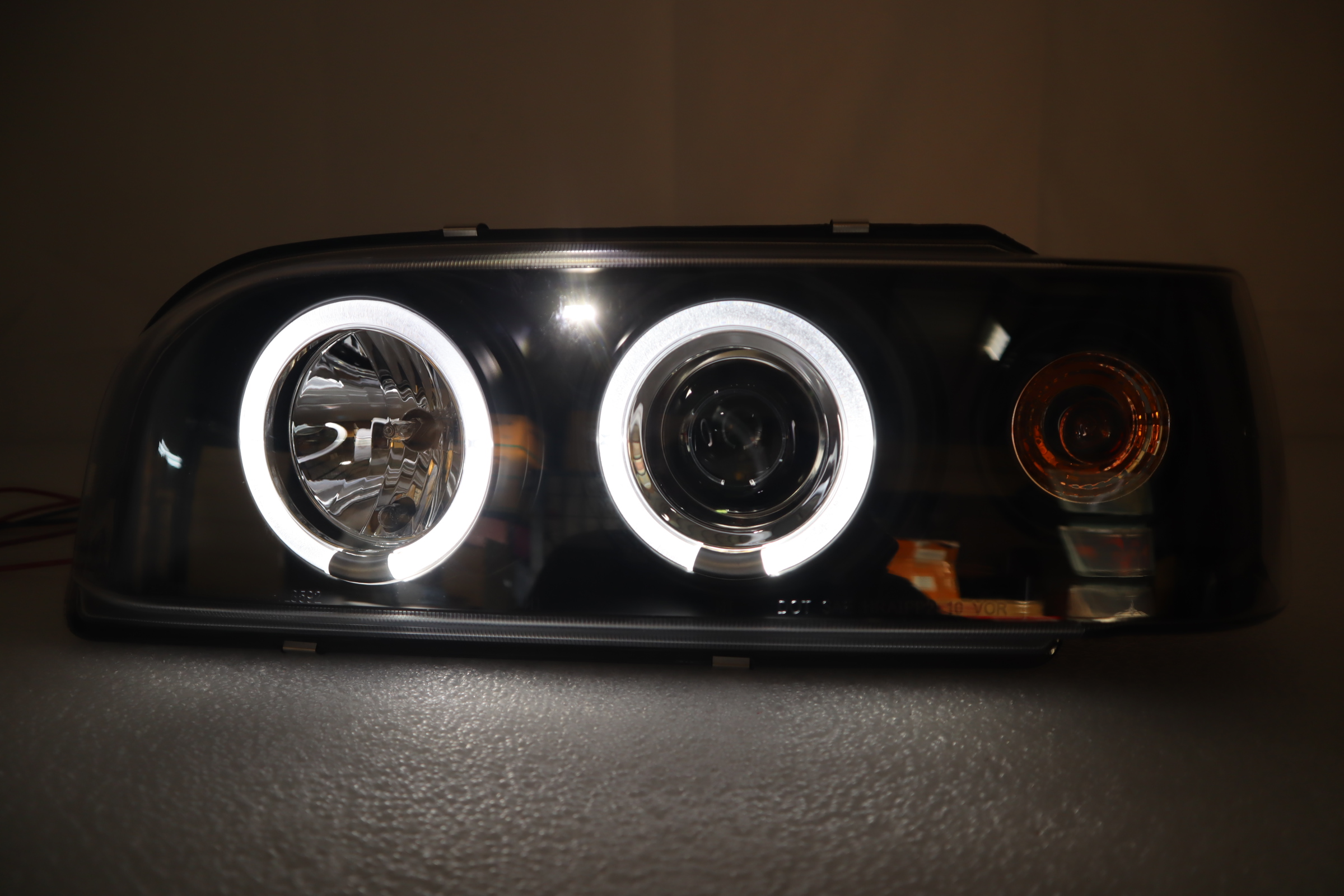 1993-1997 Volvo 850 Signature Projector Headlights Black Led Halo