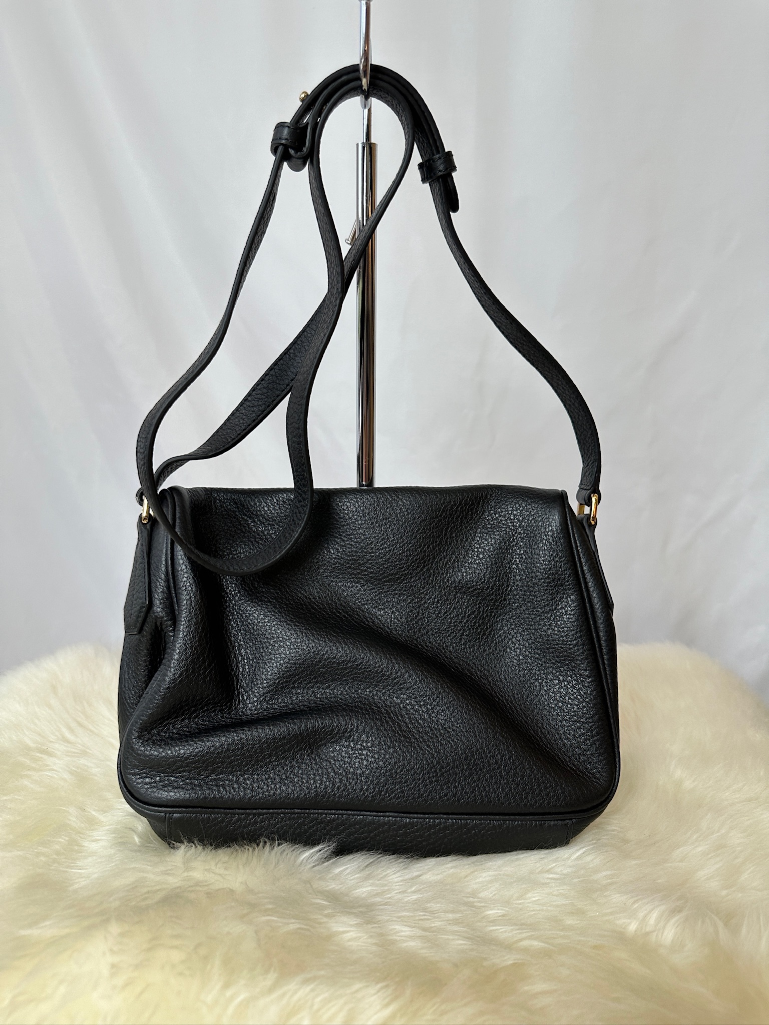 美品【BALLY】2wayバッグ　BLOOM HOBO レザー　ブラック BALLY BLOOM HOBO SMハンドバッグ 2Way ショルダーバッグ